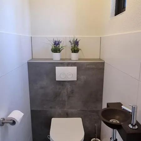 Vakantiewoning Maas En Waal 100 Semesterbostad *