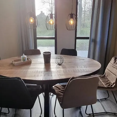 Vakantiewoning Maas En Waal 100 Ewijk