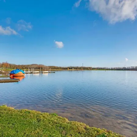 Holiday home Vakantiewoning Maas En Waal 100 Ewijk