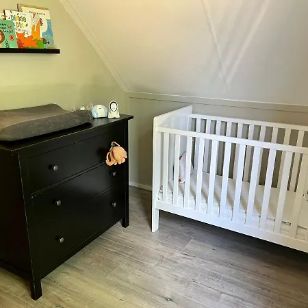 Vakantiewoning Maas En Waal 100