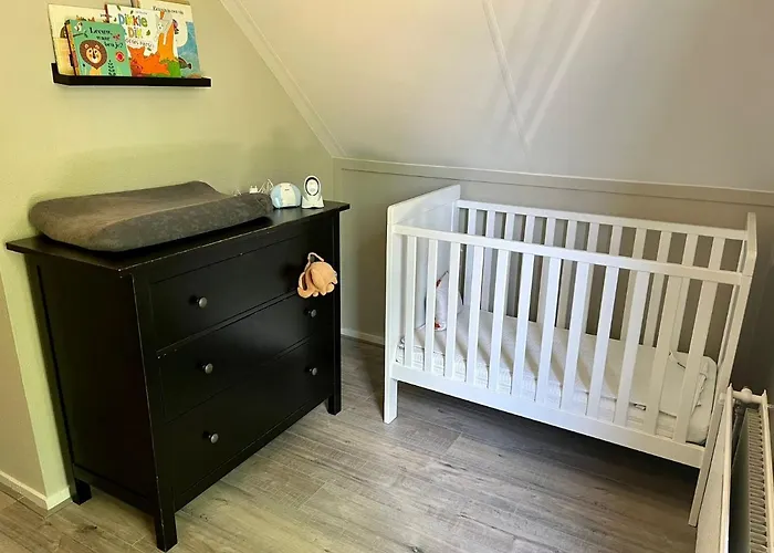 Vakantiewoning Maas En Waal 100